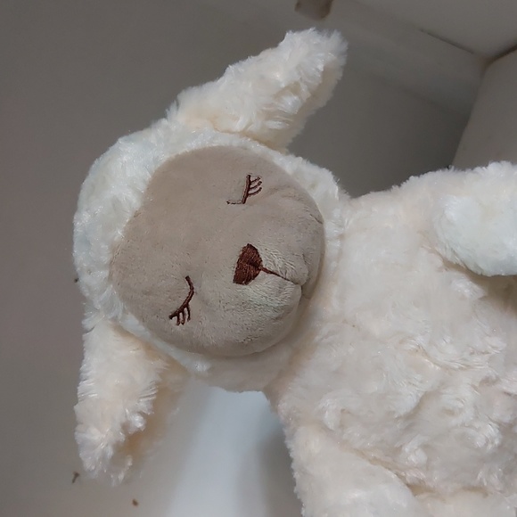 SwaddleMe Mommies Melodies (Lamb) – Cry-Activated Baby Soother - Picture 2 of 11